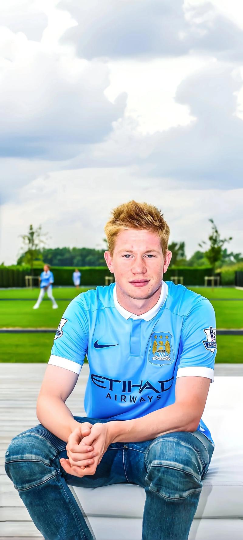 腾讯吃鸡手游《和平精英》能骑马了：这也太帅了吧！