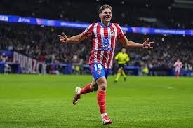 2021 赛季：勇士队索莱尔（Jorge Soler）在世界大赛击出超远本垒打，获封 MVP